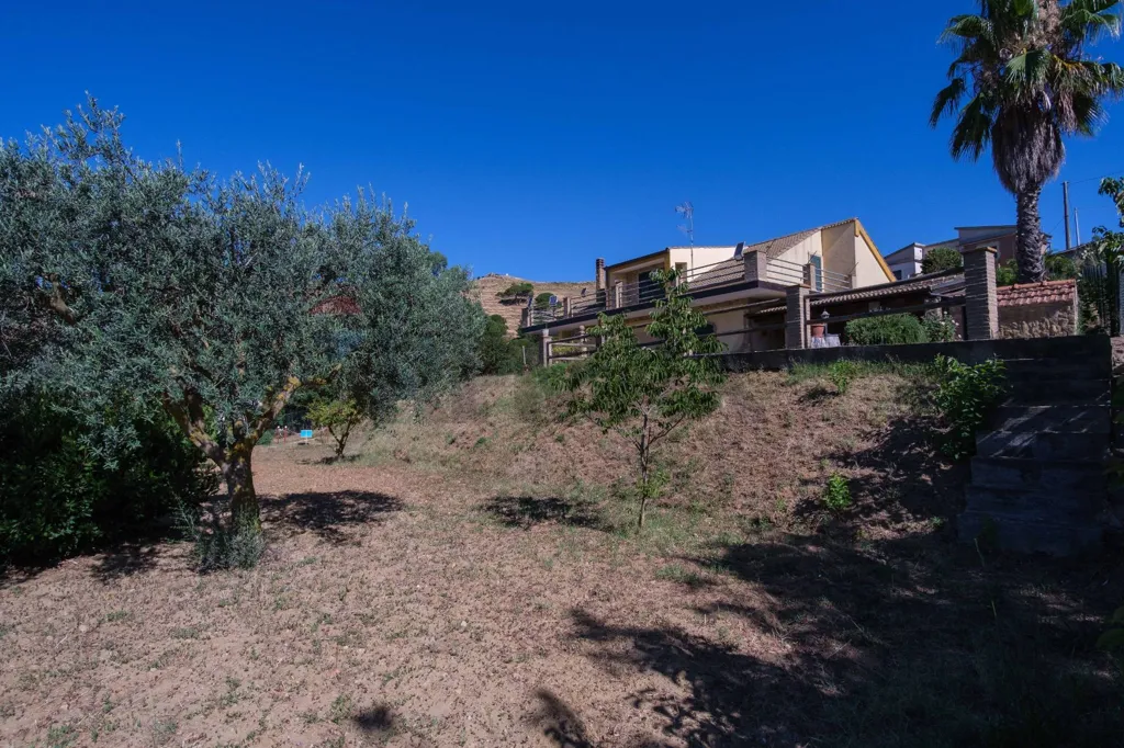 Aed - Single Villa with Panoramic View in Piazza Armerina