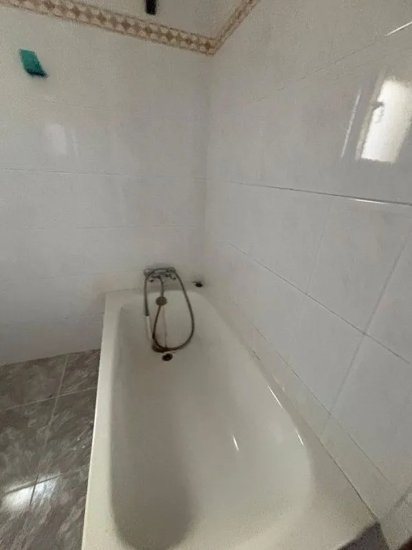 Salles de bain - Apartment with Balcony in Écija