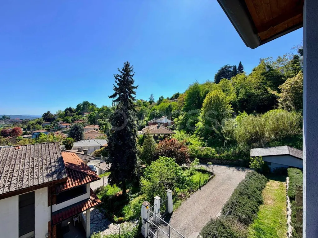 Balcone - Restored Villa with Garden in Bra