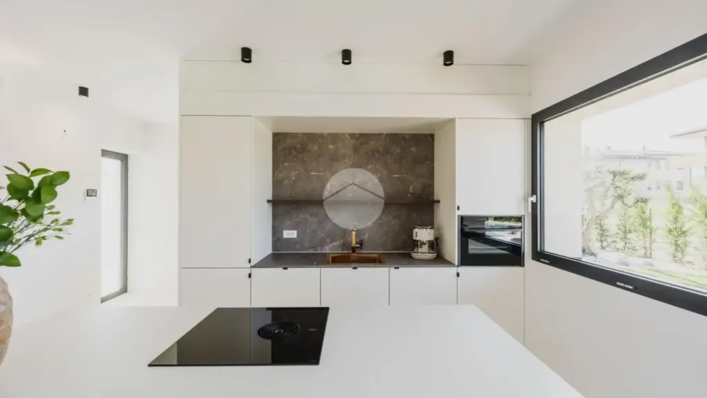 Köök - Minimalist Villa with Pool in Lazise