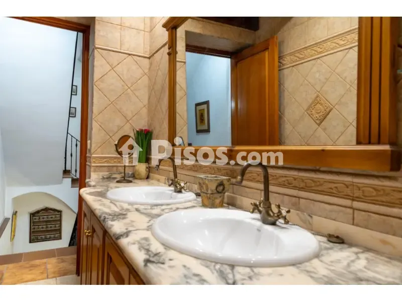 Bathrooms - Restored Rustic House with Garden in Carcaixent