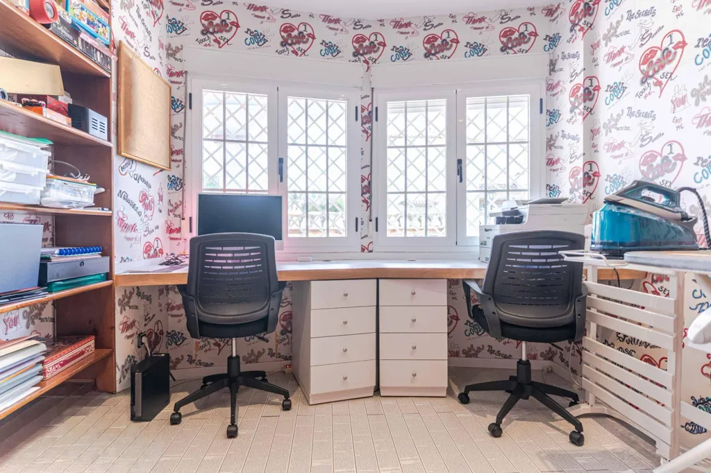 Bureau - Chalet with Cinema Space in Ogíjares, Granada