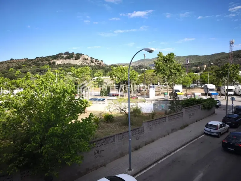 Apartment with Balcony in Badalona