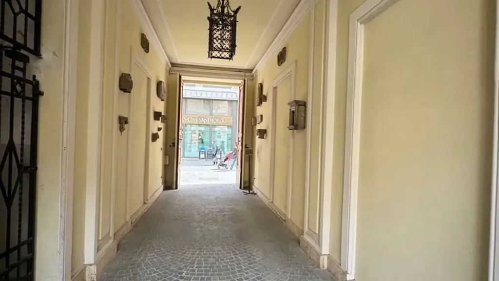 Entrée - Fully Furnished Flat in Historic Building, Terni