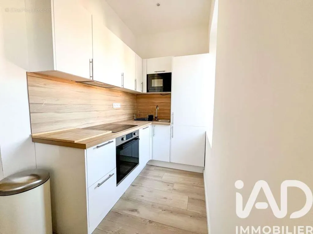 Köök - Renovated 3-Bed Flat in Toulon West