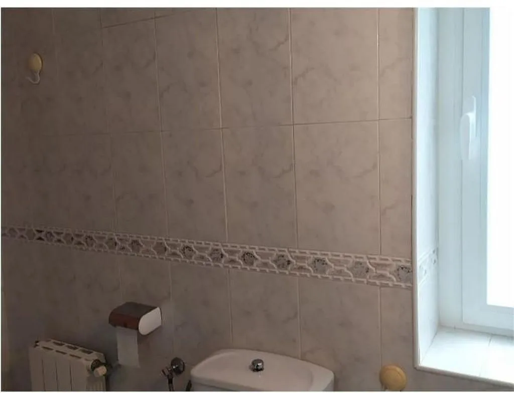 Salles de bain - Furnished Apartment with Balcony in Granada Centre