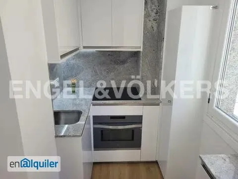 Köök - Modernised 1-Bed Flat with South-Facing Balcony in Vigo