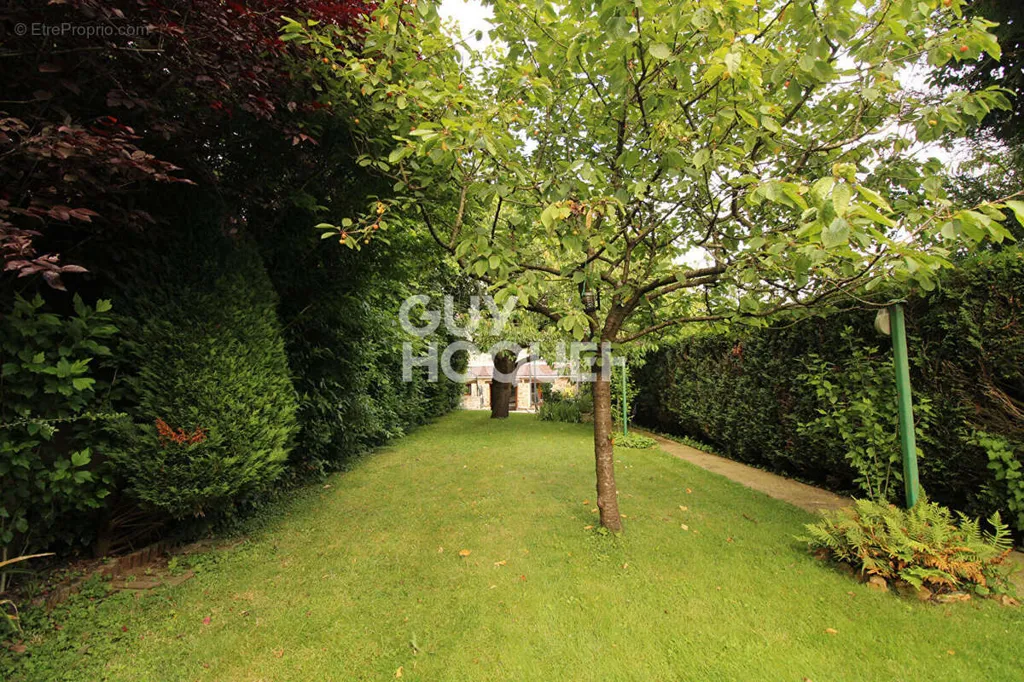 Jardin - Maison Briarde avec Jardin à Briis-sous-Forges