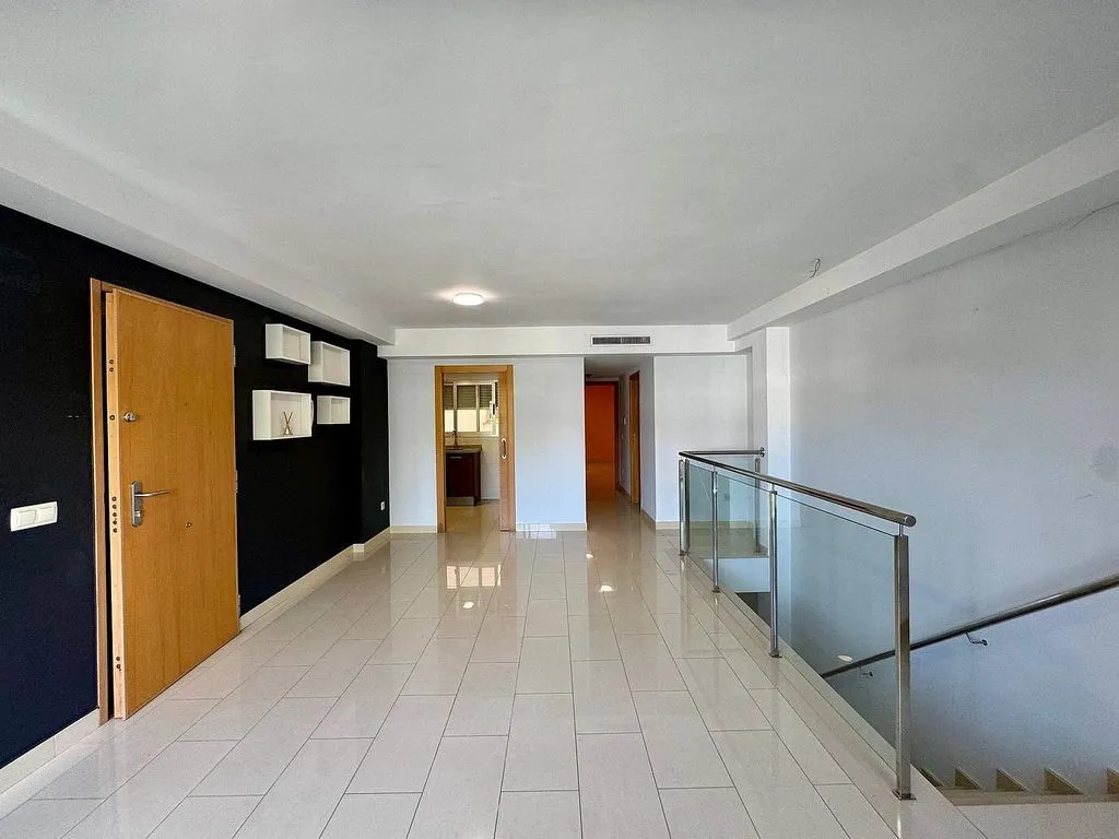Ingresso - Duplex with Terrace in Gandía