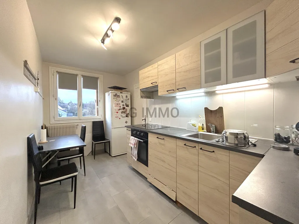 Köök - 4-Piece Apartment with Garden in Coubron