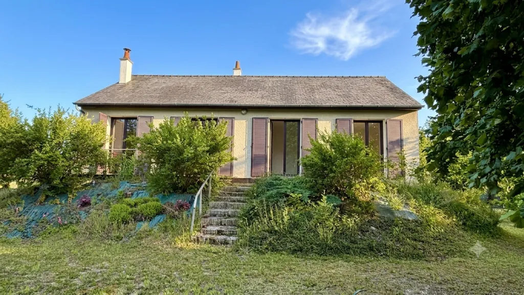 Extérieur - Maison avec jardin et garage à Savonnières