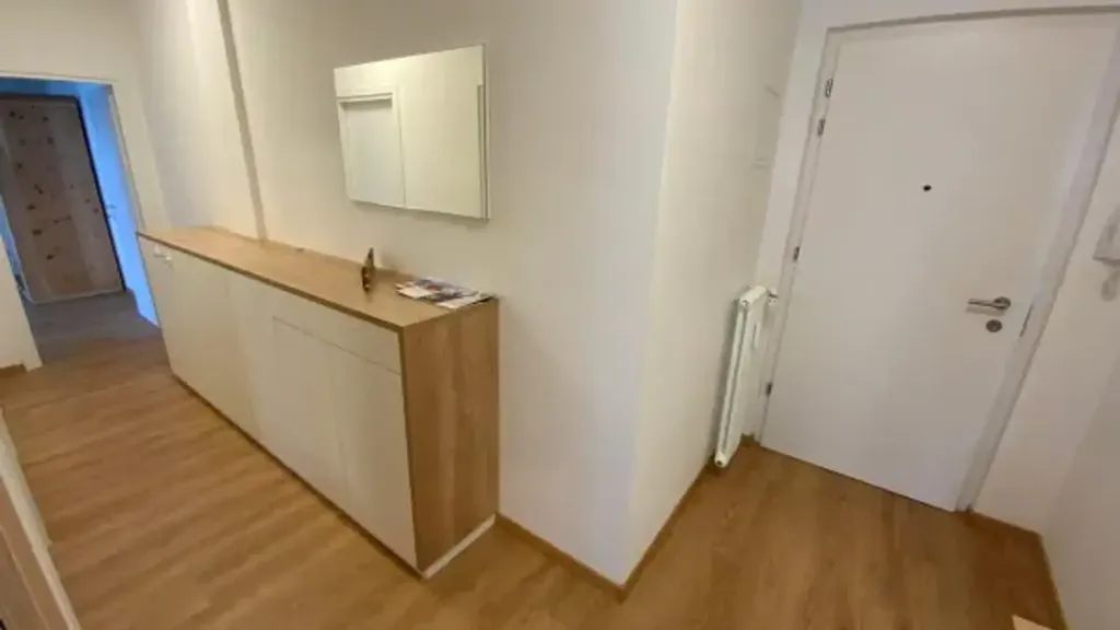 Entrée - Restored Apartment with Balcony in Merano