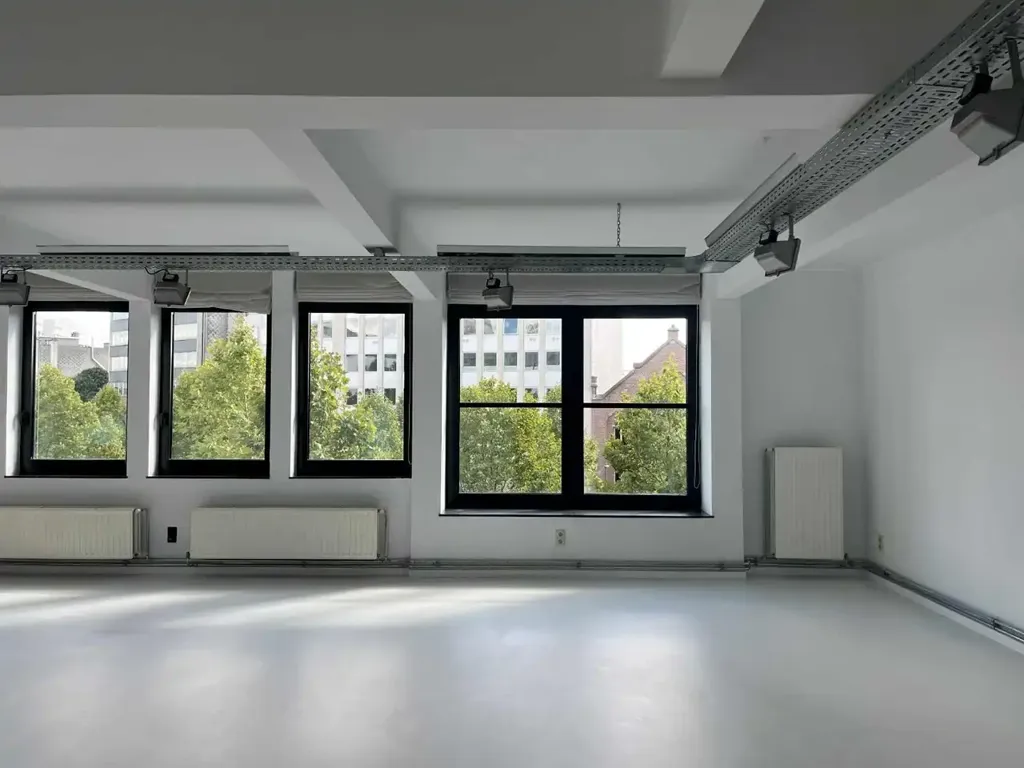 Commercial property in Antwerpen