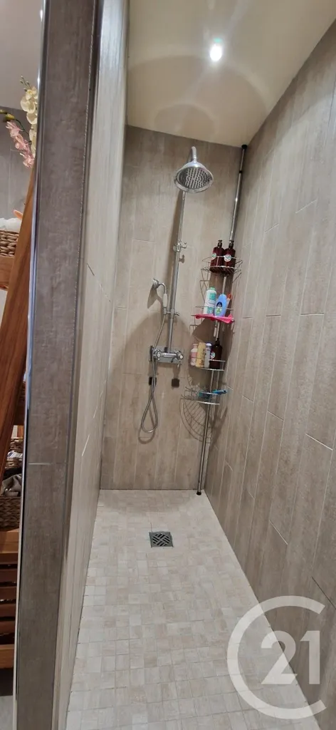 Salles de bain - Maison 5 pièces à Chambly