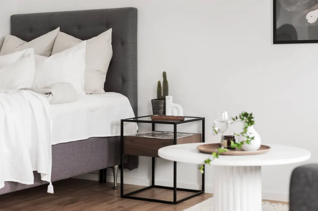 Magamistoad - Modern 1-Bedroom Flat with West View in Vällingby