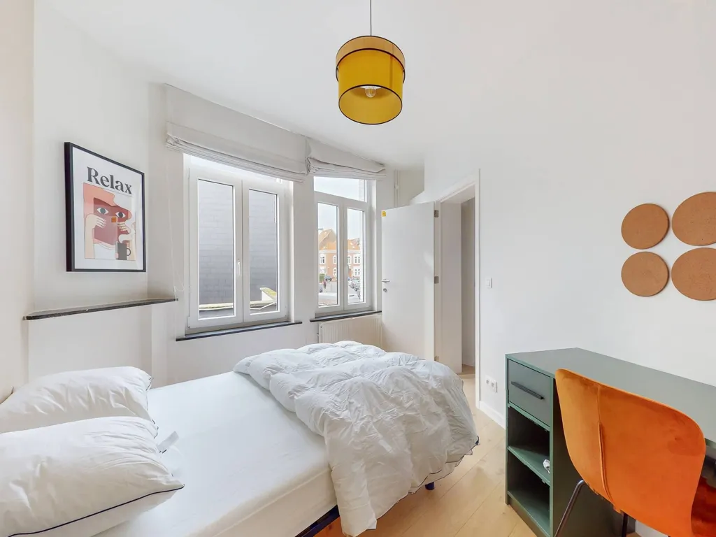 Bedrooms - 6-bedroom apartment in Auderghem