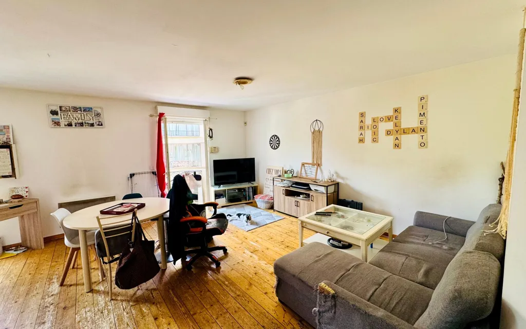 Elutuba - Occupied T3 Flat in Centre Ville, Sète