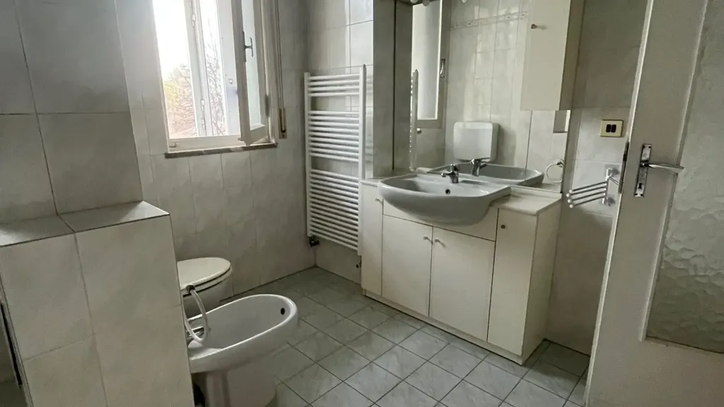 Salles de bain - Apartment with Alpine View in Turin