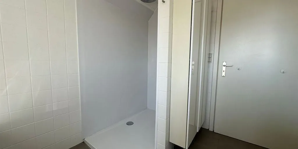 Salles de bain - Duplex avec Terrasse et Jardin à Hulshout