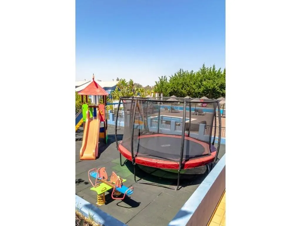 Jardin - Luxury Hotel with Resort Amenities in Espiche