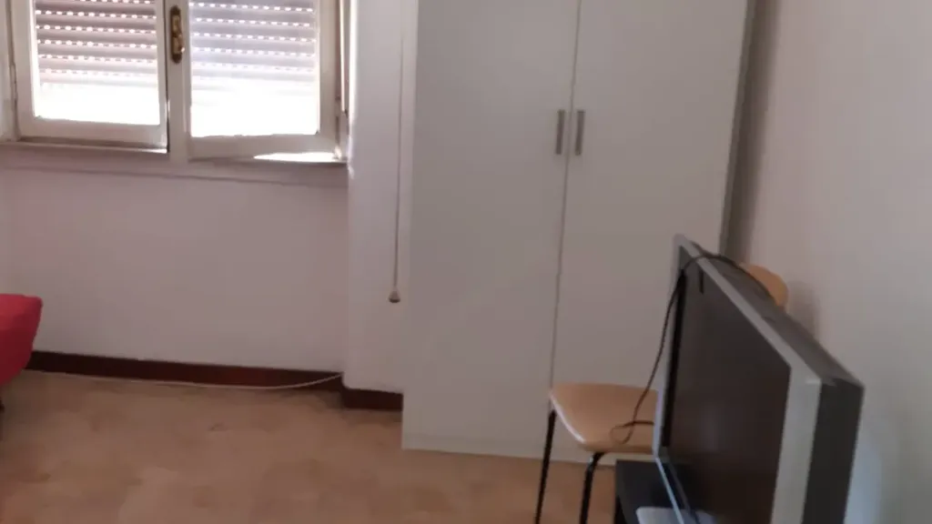 Chambres - Rented Flat with Balcony in Milan