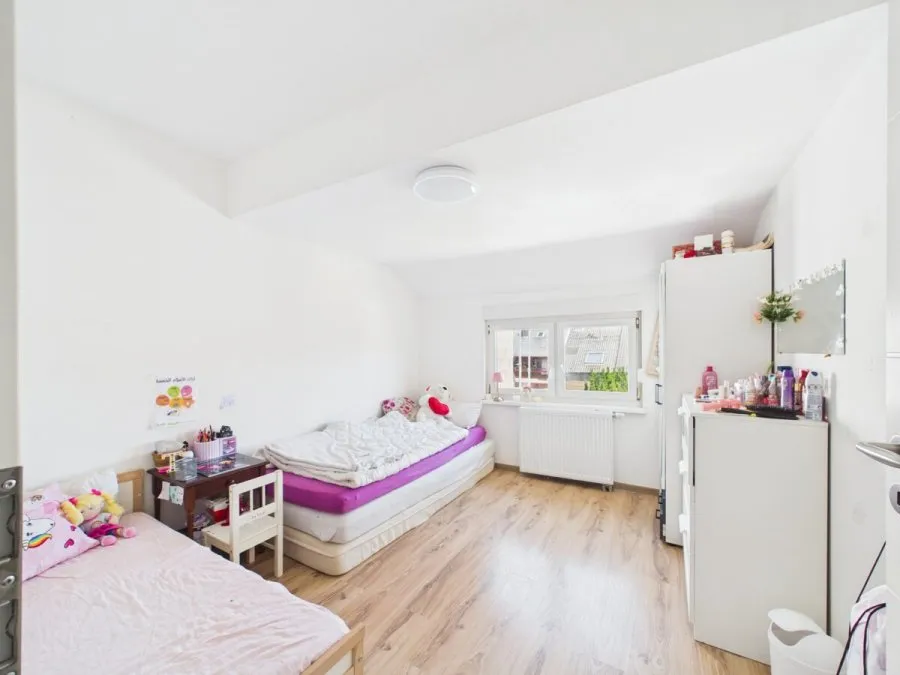 Chambres - Maison 6 pièces à Quierschied