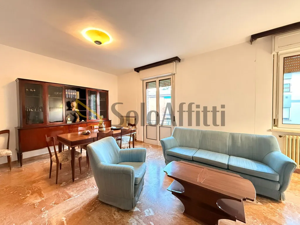 Appartement 5 pièces à Faenza