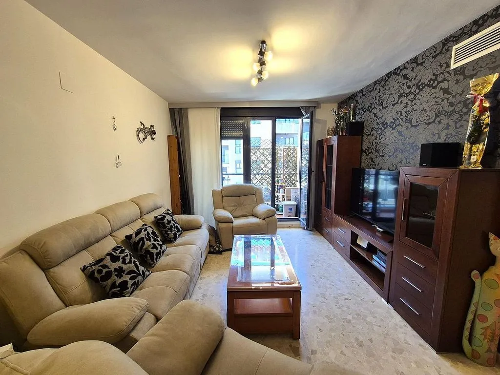 Séjour - Apartment with Balcony in Tavernes de la Valldigna