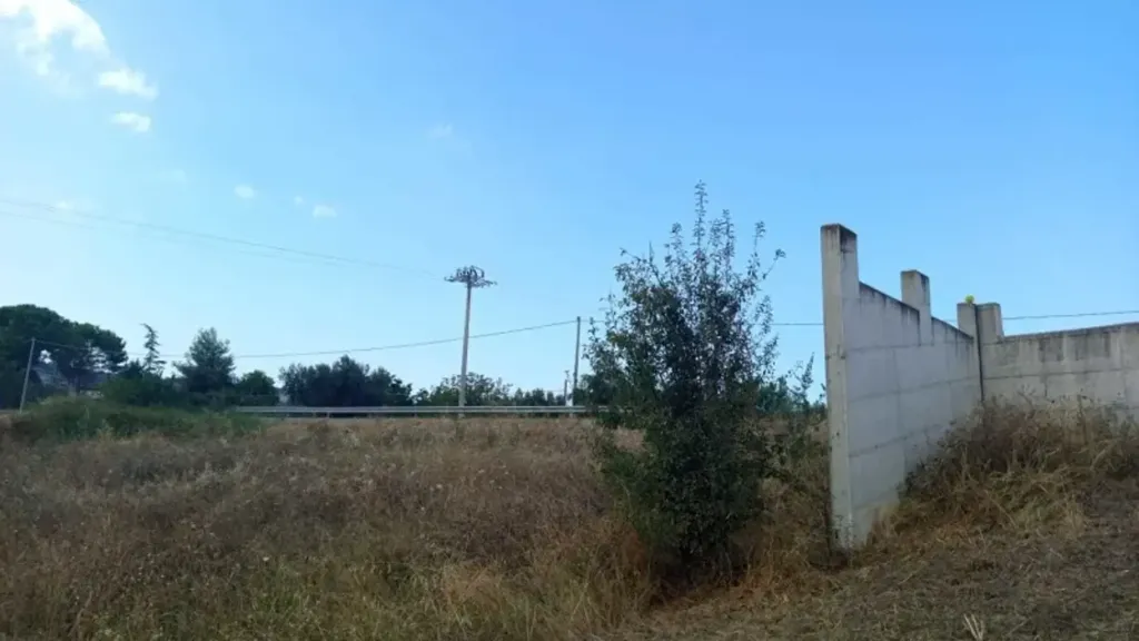Aed - Warehouse with Workshop in Lanciano