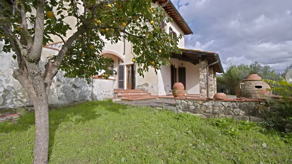 Välivaade - Rustic House with Panoramic Views in Figline Valdarno