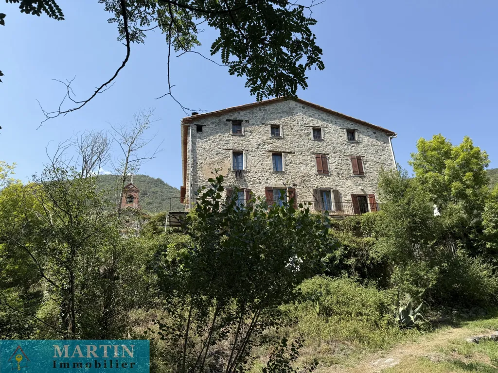 Esterno - Mas with River Access in Peaceful Hamlet