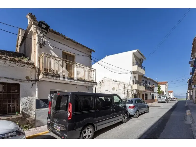 Exterior - House to Renovate in Güevéjar