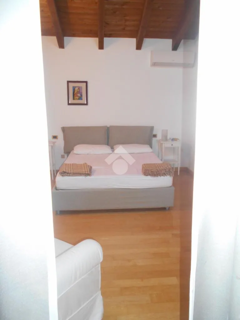 Magamistoad - Attic with Terrace in Porto Garibaldi