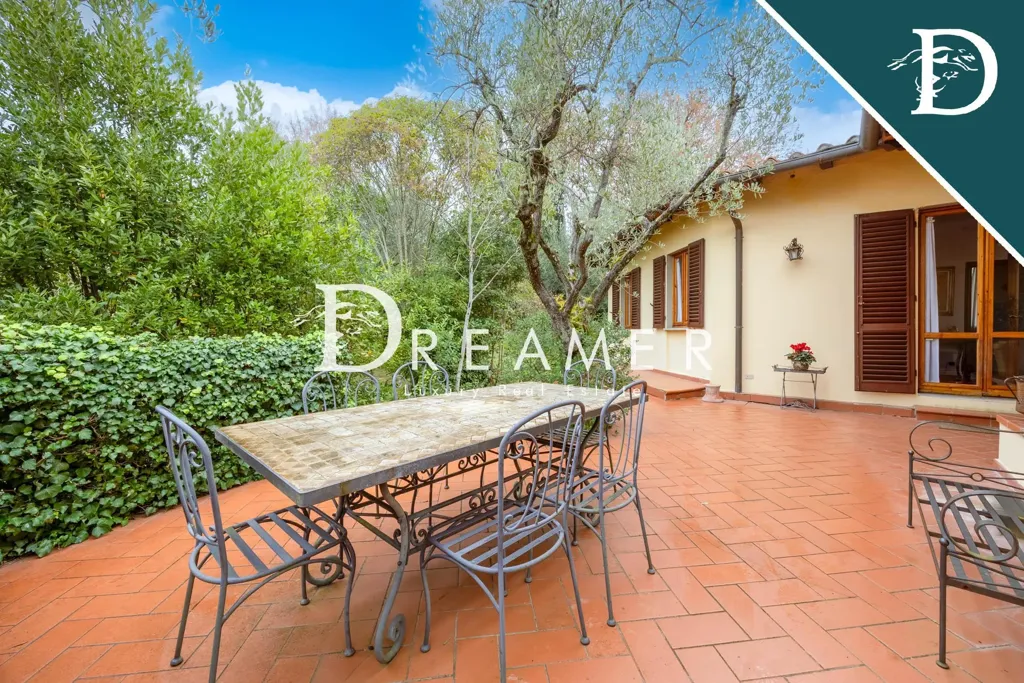 Terrazza - Villa with Garden in Marignolle