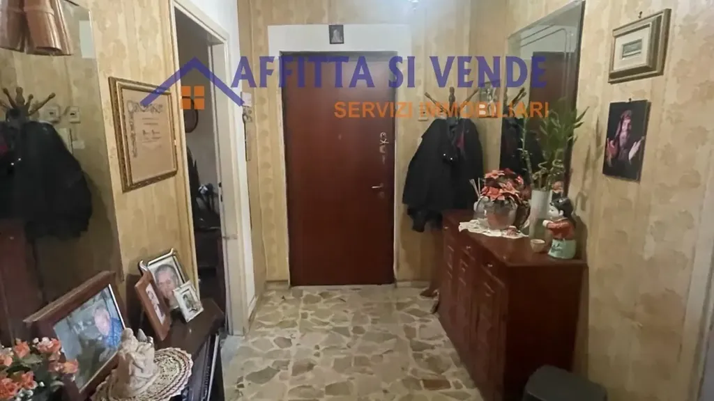 Entrée - Quadrilocale with Balcony in Siracusa