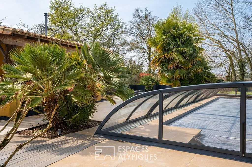 Bassein - Renovated Longère with Pool in Countryside