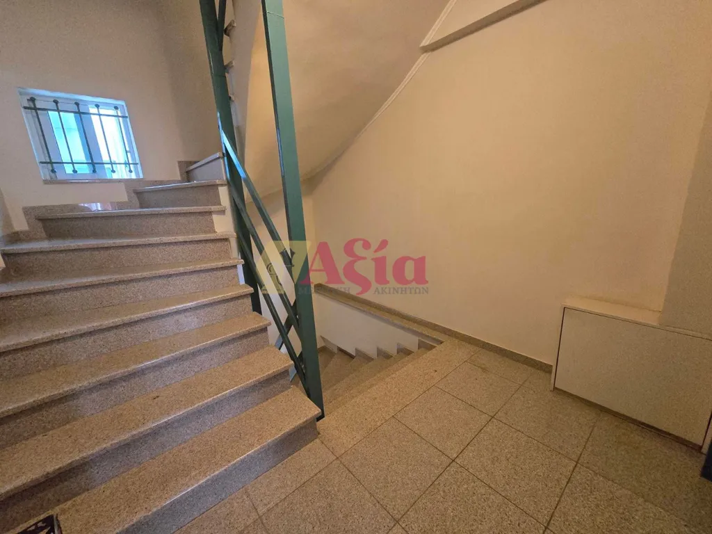 Pièces - Studio with Balcony in Agia Sophia, Patras