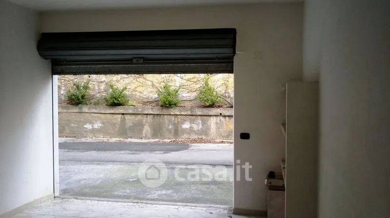 Garage - Panoramic Apartment with Balcony in Scalea