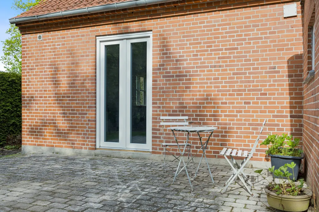 Terrass - 1959 Villa with Garden in Fårevejle