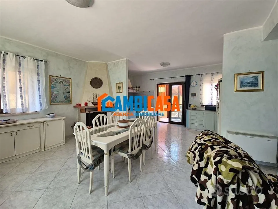 Salle à manger - Contemporary Villa with Extensive Gardens in Mondello