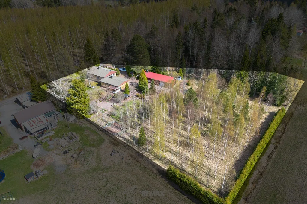 Vue aérienne - Maison 4 pièces à FI