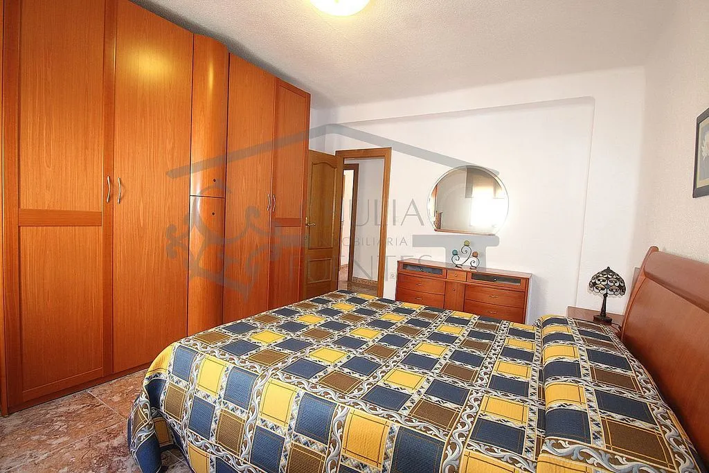 Bedrooms - Apartment with Pool in Malvarrosa, Valencia