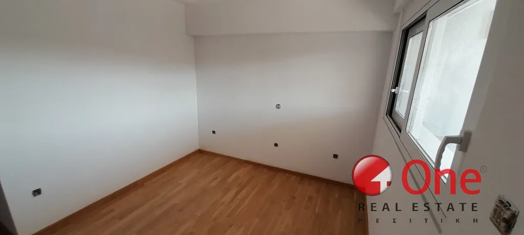 Pièces - New-Built Maisonette with Elevator in Rafina