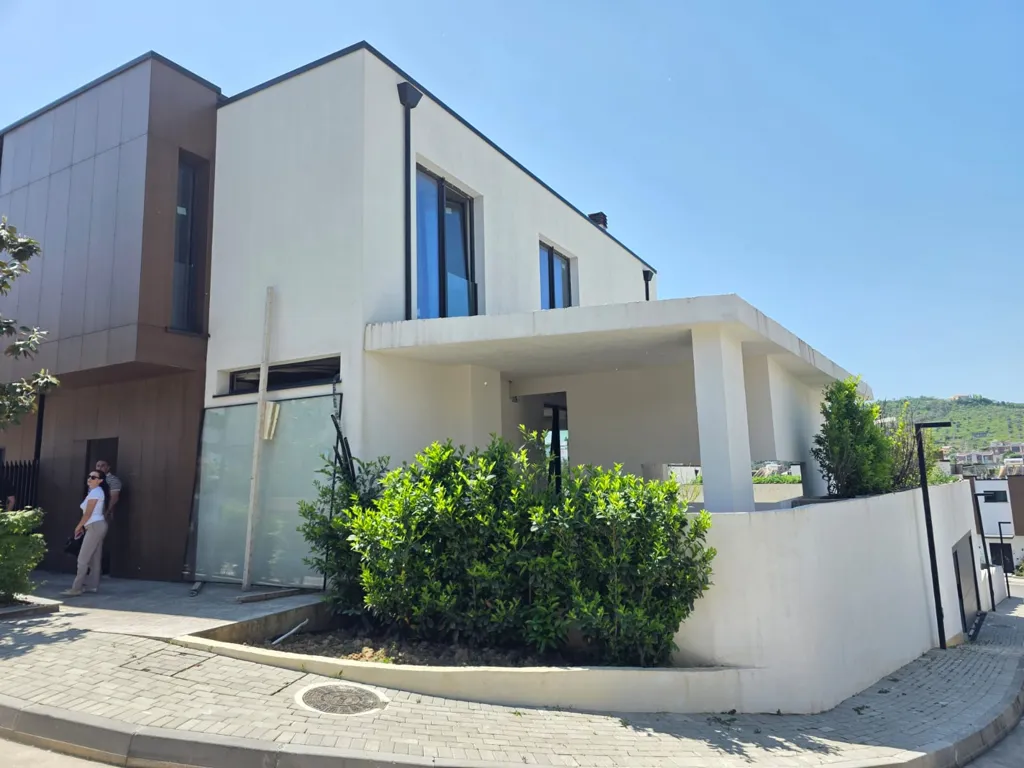 Extérieur - Maison à Tirane