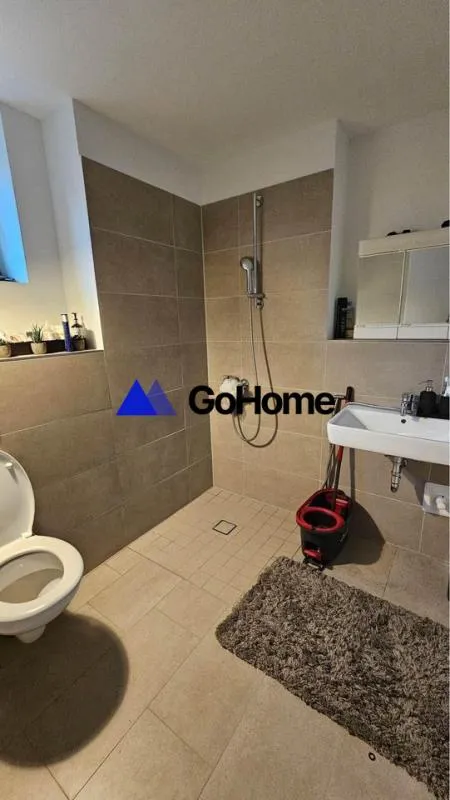 Salles de bain - Appartement Meublé avec Ascenseur à Courbevoie