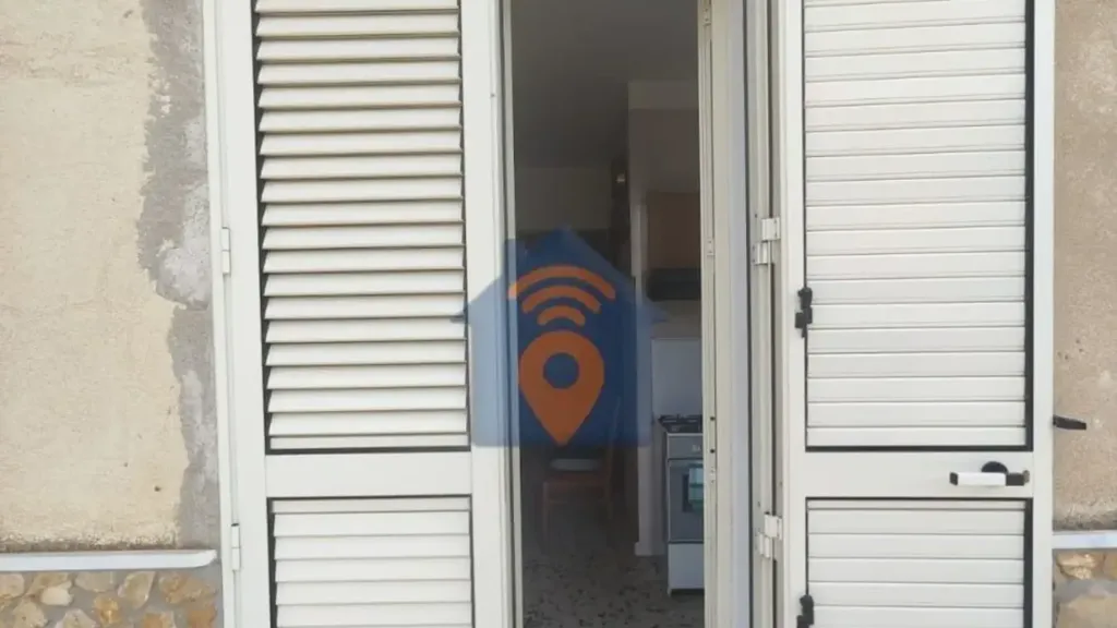 Välivaade - Apartment with Bus Stop Access in Castelvetrano