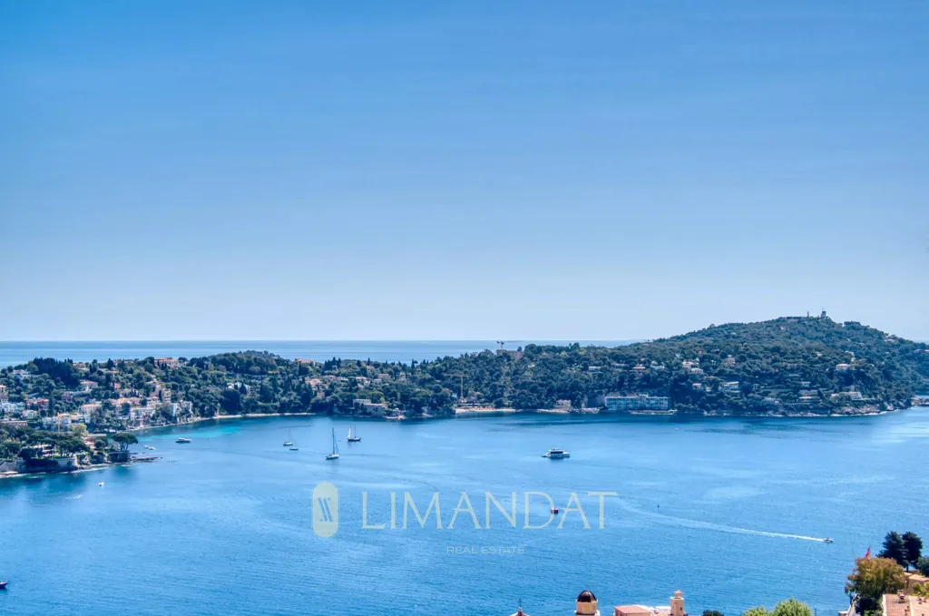 Toad - Contemporary Villa with Sea View in Cap-Ferrat