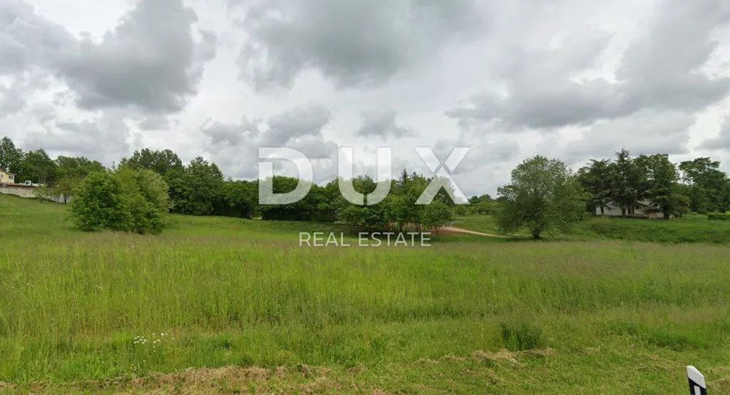 Giardino - Industrial Plot with Access in Pazin, Istra