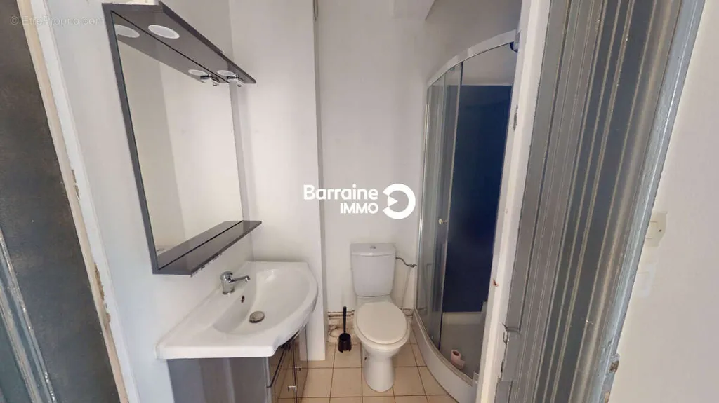 Salles de bain - Appartement T2 avec Vue Sud à Brest Kerbonne