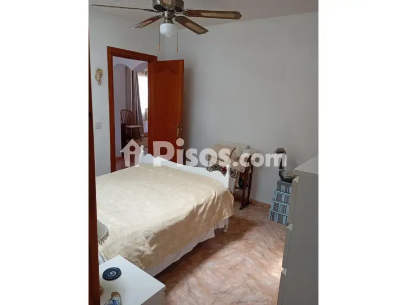 Chambres - Restaurant with Apartments in Cala de Bou